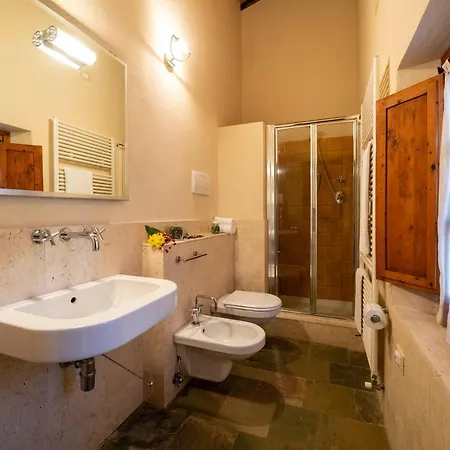 Il Defizio Alojamento de Acomodação e Pequeno-almoço